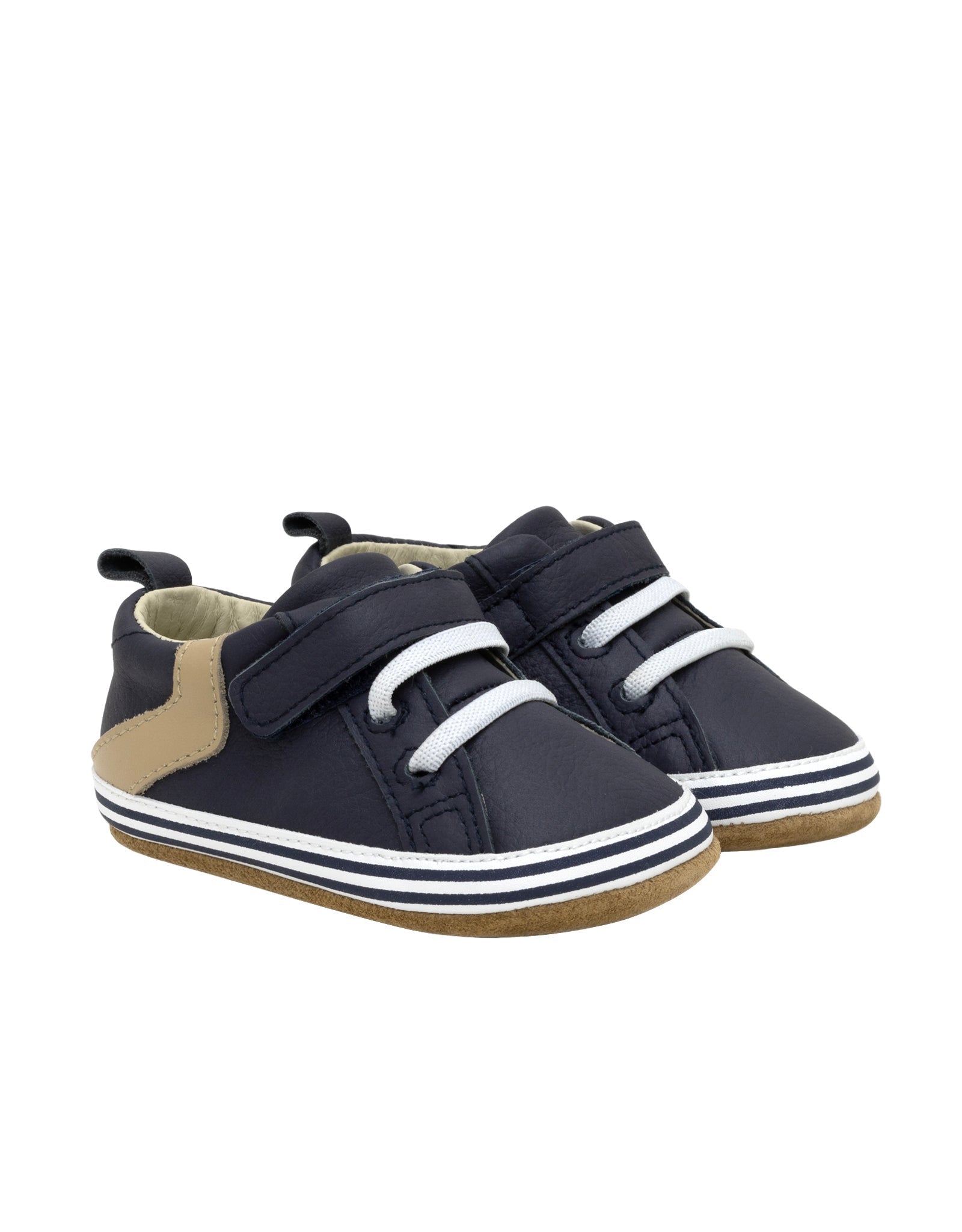 Adam First Kicks Navy, perspective view