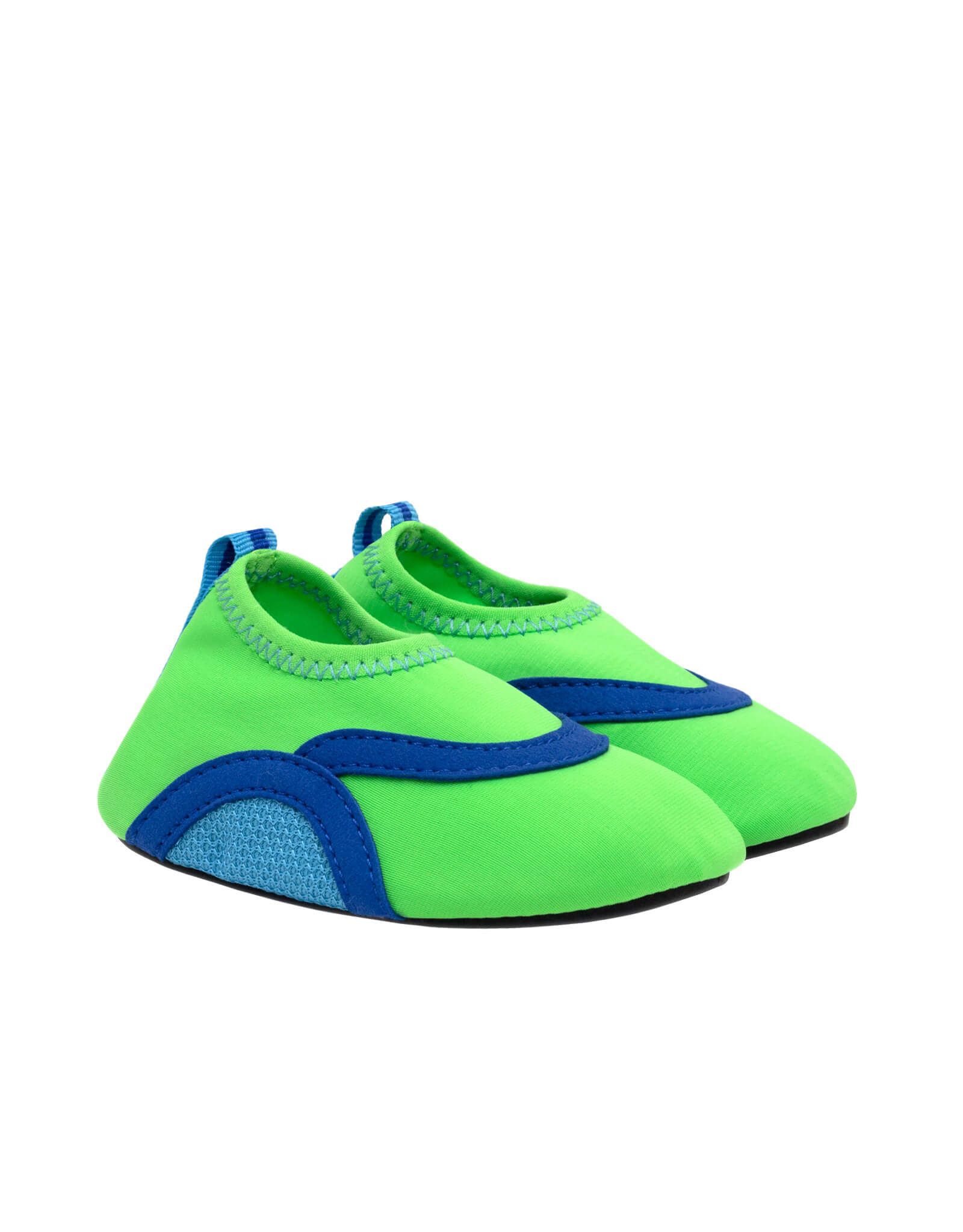 Scuba Aqua Shoes in Green, perspective view