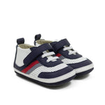 Everyday Ethan First Kicks, perspective view