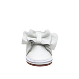 Aria First Kicks White, front view